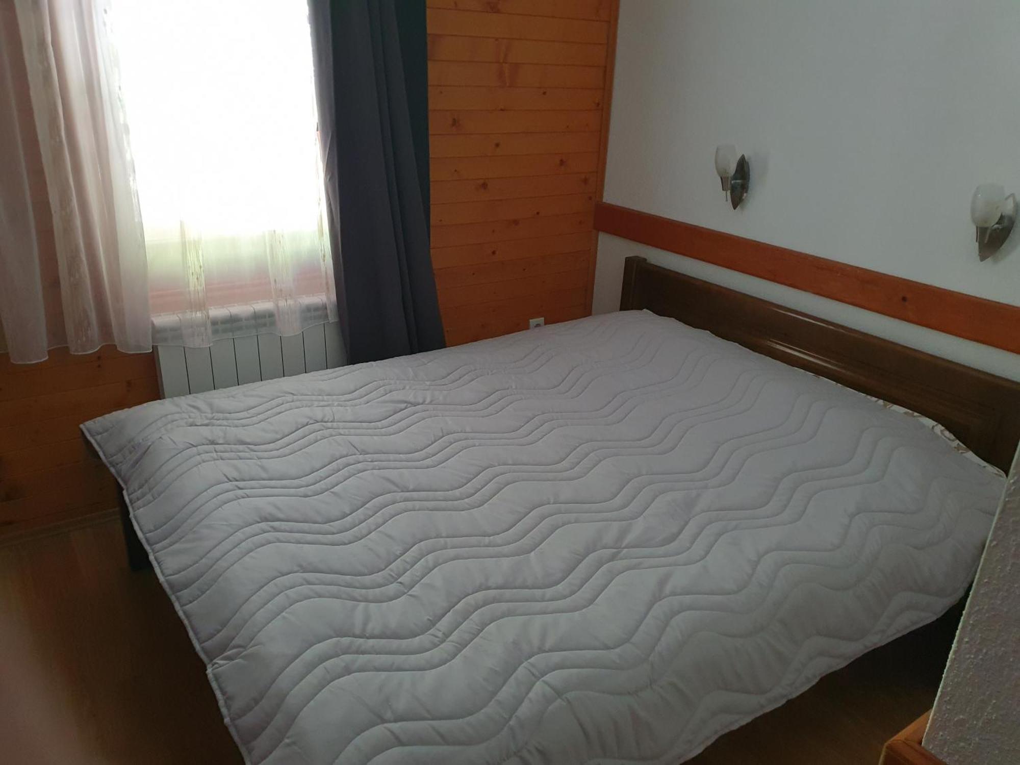 ベラネ Etno Selo Vrelo & Campingゲストハウス エクステリア 写真